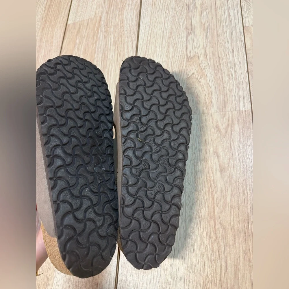 Birkenstock Arizona Sandals - Picture 5 of 6